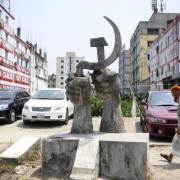 A monument to the victims of the Rana Plaza tragedy stands in front of the garment factory that collapsed on April 4, 2013. (Photo: Piyas Biswas)