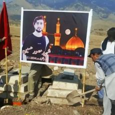 Pallbearers pour dirt into the grave of 19-year-old Shiite Musawir Hussain who was killed in a Nov. 21 attack in Pakistan’s Kurram district that left at least 52, mostly Shiites, dead. (Photo: Muhammad Nawaz)